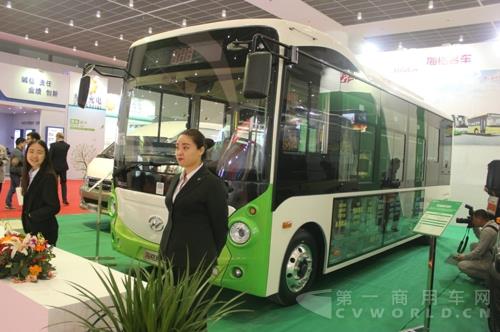 海格全鋁車身KLQ6762GEV純電動(dòng)客車 (11).jpg