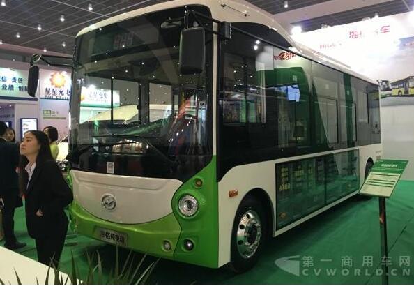 采用全鋁車身的海格KLQ6762GEV純電動客車.jpg