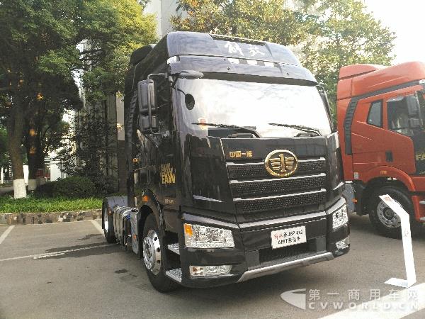 解放新J6P 4X2 AMT牽引車 .jpg