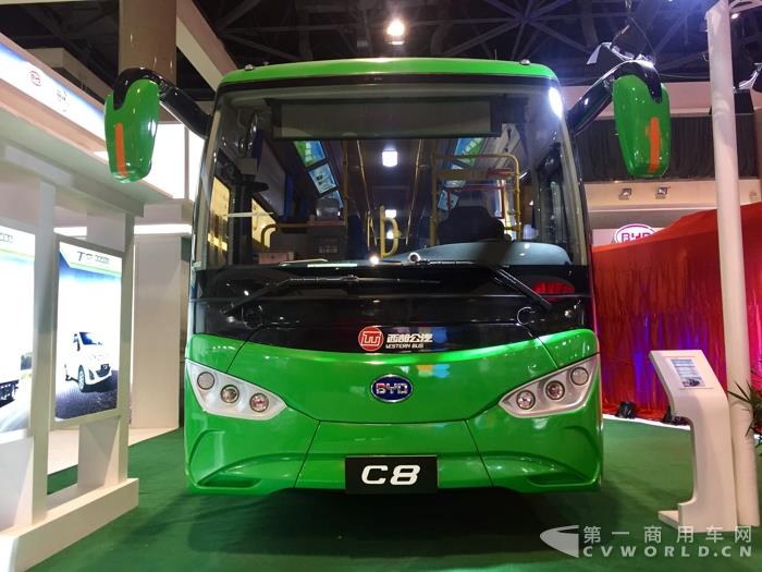 比亞迪C8純電動客車.jpg