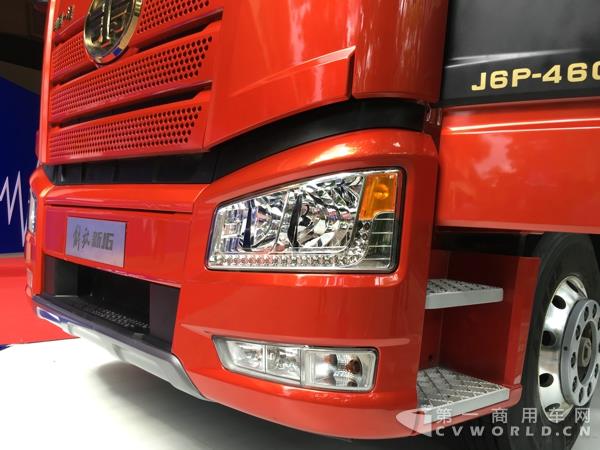 解放新J6 460馬力牽引車21.jpg