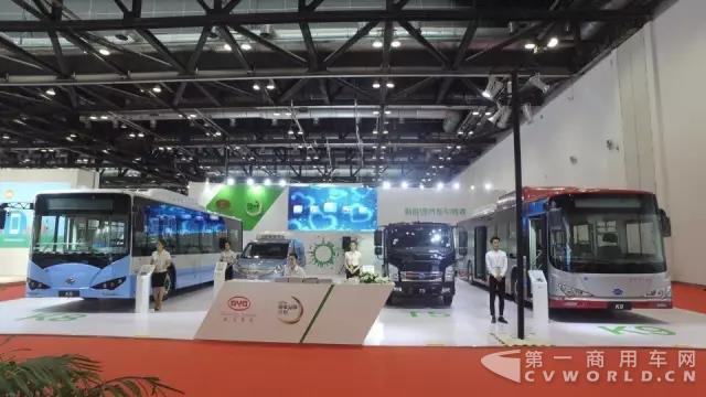 引領(lǐng)綠色潮流 比亞迪商用車亮相國際電動車技術(shù)展.jpg