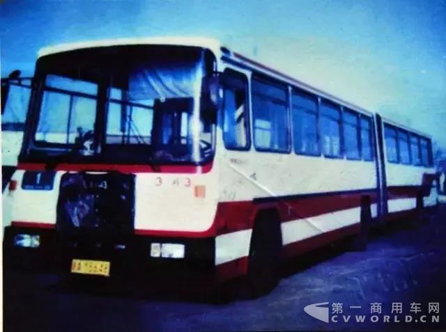 BK6180汽車.jpg