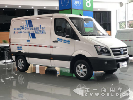 綠色物流的“王炸車型組合”！東風(fēng)·瑞泰特給它們施了什么魔法？9.4519.png