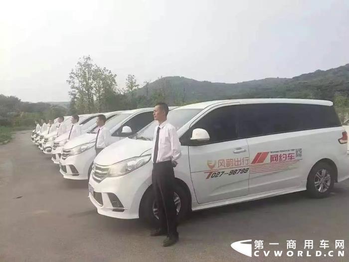 【第一商用車網 原創(chuàng)】面對“新型冠狀病毒肺炎”這場突然而至的疫情，江鈴、東風、江淮、一汽、福田、上汽、廣汽、重汽、聯合卡車、宇通、徐工等國內車企們或自發(fā)組織，或響應號召，均積極投入到這場攻堅戰(zhàn)中。