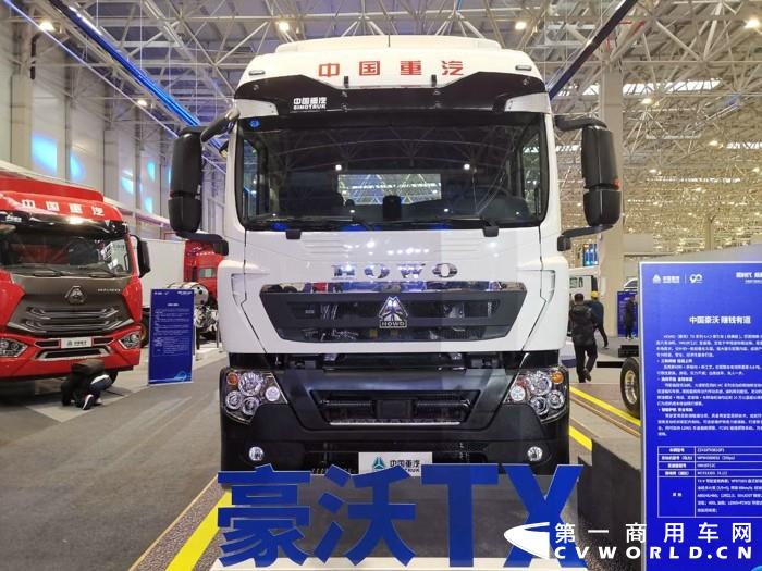 重汽豪沃TX系列4×2牽引車（經(jīng)典版），濰柴W9H國六發(fā)動機.jpg