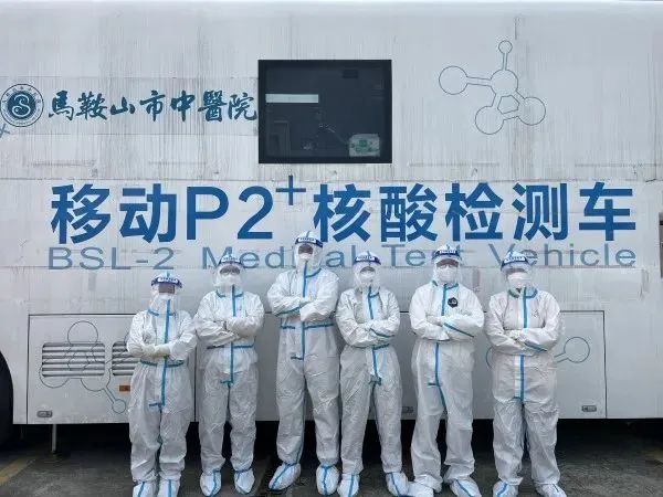 【第一商用車網(wǎng) 原創(chuàng)】2022年3月份，注定是不平凡的一個月！油價飆漲、新冠疫情反復等因素，給我國本“不景氣”的客車市場“雪上加霜”。不過，3月卻又是讓各客車企業(yè)都為之“心動”的一個月。全國兩會召開，無論是政府工作報告，還是代表、委員提案，以及出臺的一系列利好政策，都讓各新能源客車品牌看到了曙光。乘著3月的東風，各新能源客車品牌都在為自己積極宣傳，品牌傳播熱度與影響力也隨之上漲。