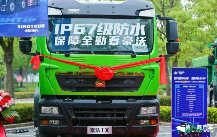 【第一商用車網(wǎng) 原創(chuàng)】2022年走完半程，重型自卸車市場連跌6個月，平均降幅達(dá)83%，幾乎每個月都是重卡市場降幅最高的細(xì)分領(lǐng)域，6月過后，重型自卸車?yán)塾嬩N量降幅已擴(kuò)大至85%