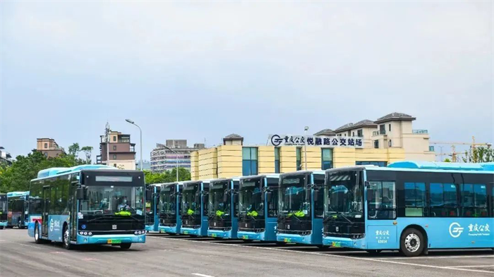 【第一商用車網(wǎng) 原創(chuàng)】2月，國內(nèi)主流新能源客車品牌“第一影響力指數(shù)”發(fā)生了哪些變化？新能源客車市場熱點(diǎn)話題又有哪些？