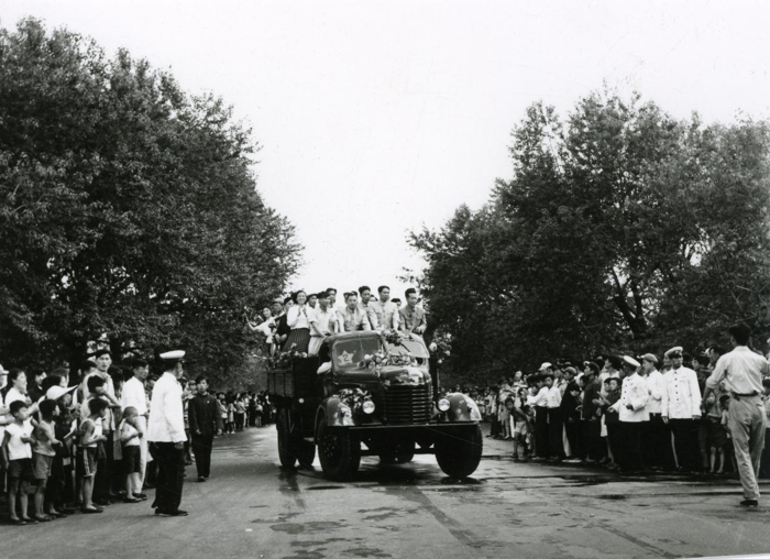 新中國(guó)汽車(chē)工業(yè)“零的突破”——解放CA10誕生記6.png