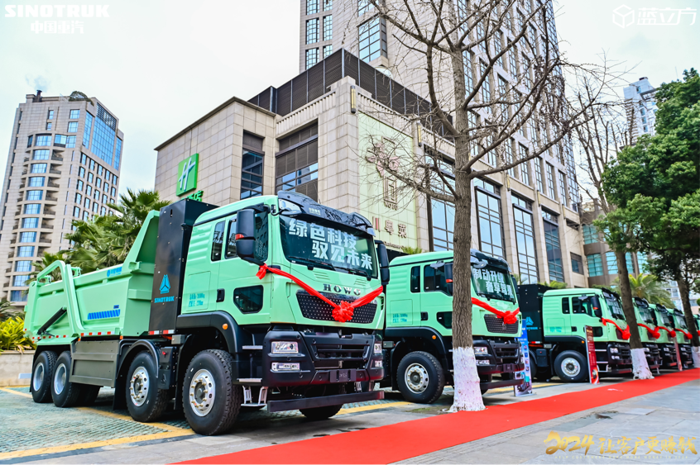 2024年2月23日，“2024讓客戶更賺錢——中國(guó)重汽新能源 612kWh 渣土車上市發(fā)布會(huì)暨批量交付儀式”在四川成都成功舉辦！