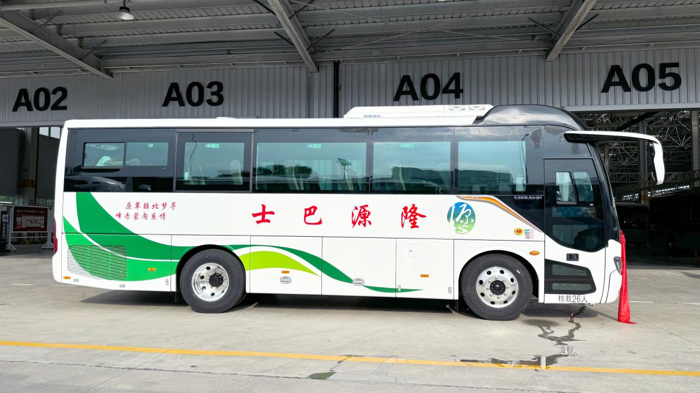 福田歐輝豪華2+1大商務(wù)客車 再次交付赤峰隆源3.png