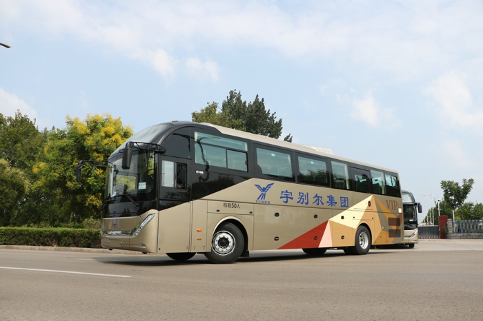 近日，中通H12高端旅團客車正式交付吉林宇別爾運輸集團（簡稱：宇別爾集團），助力宇別爾集團在國際客運事業(yè)中再譜新篇