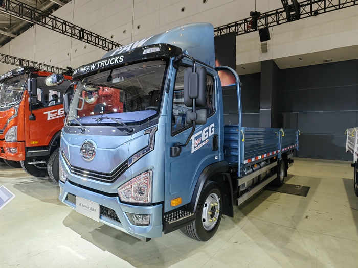 虎6G 4×2載貨車2.jpg